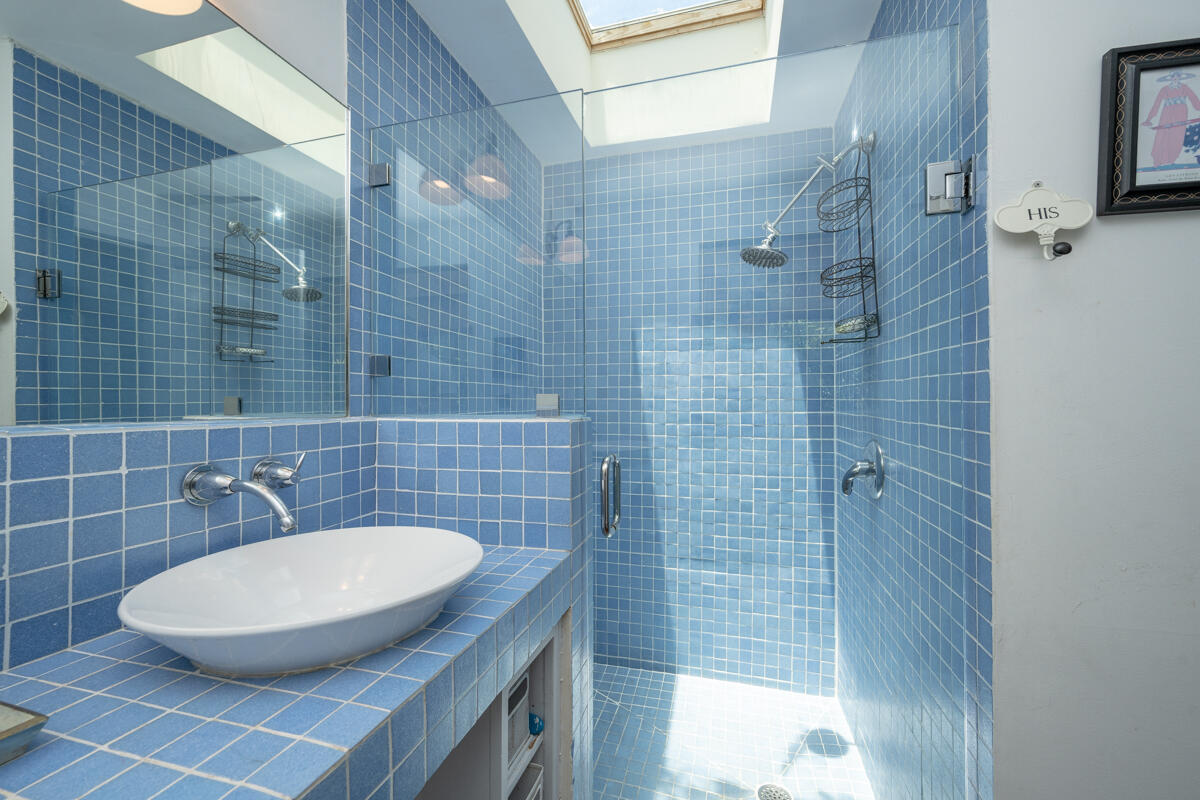 1415 Von Phister Street