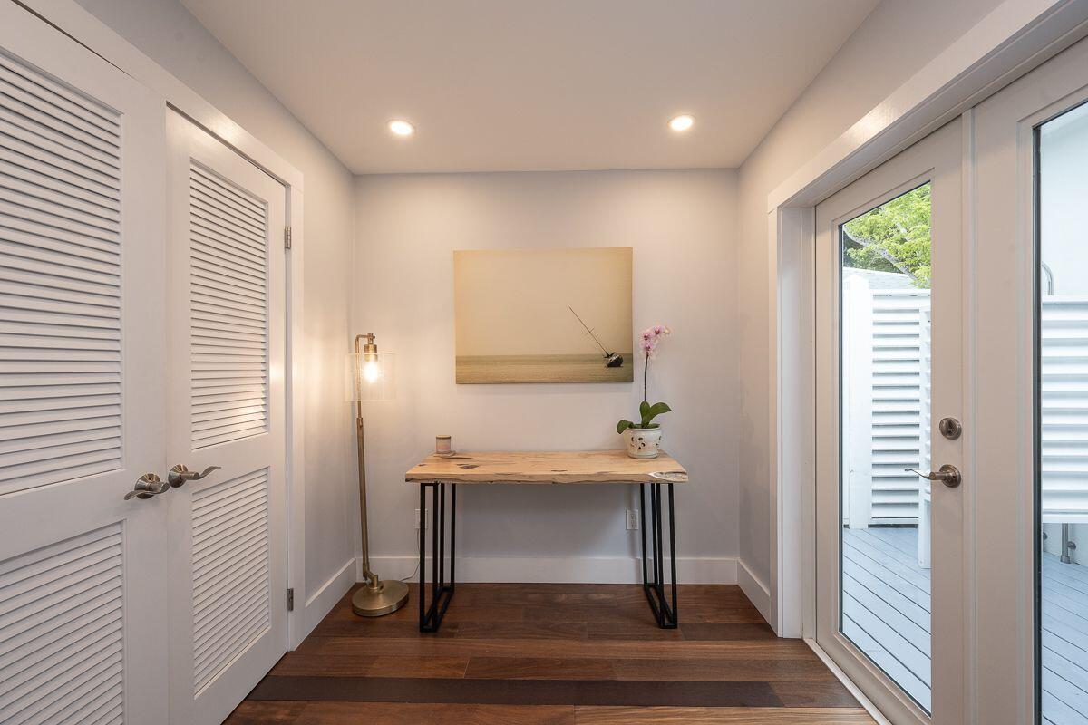 1231 Washington Street