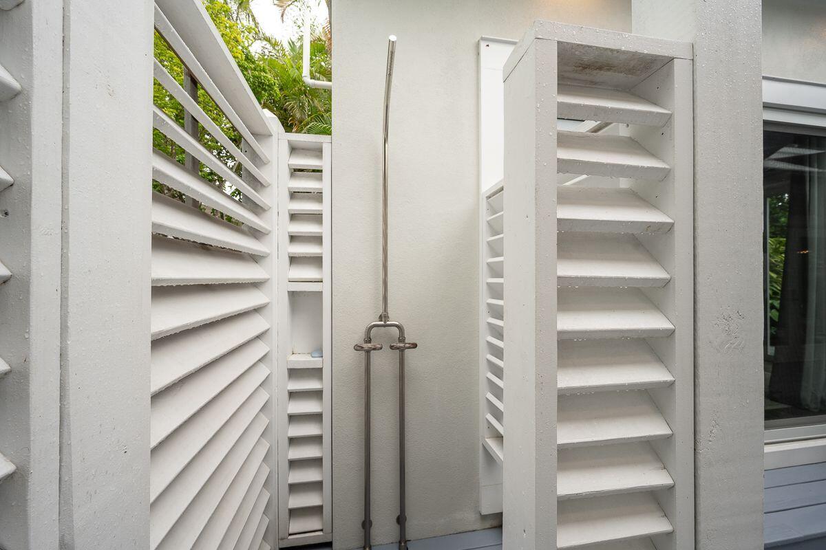 1231 Washington Street