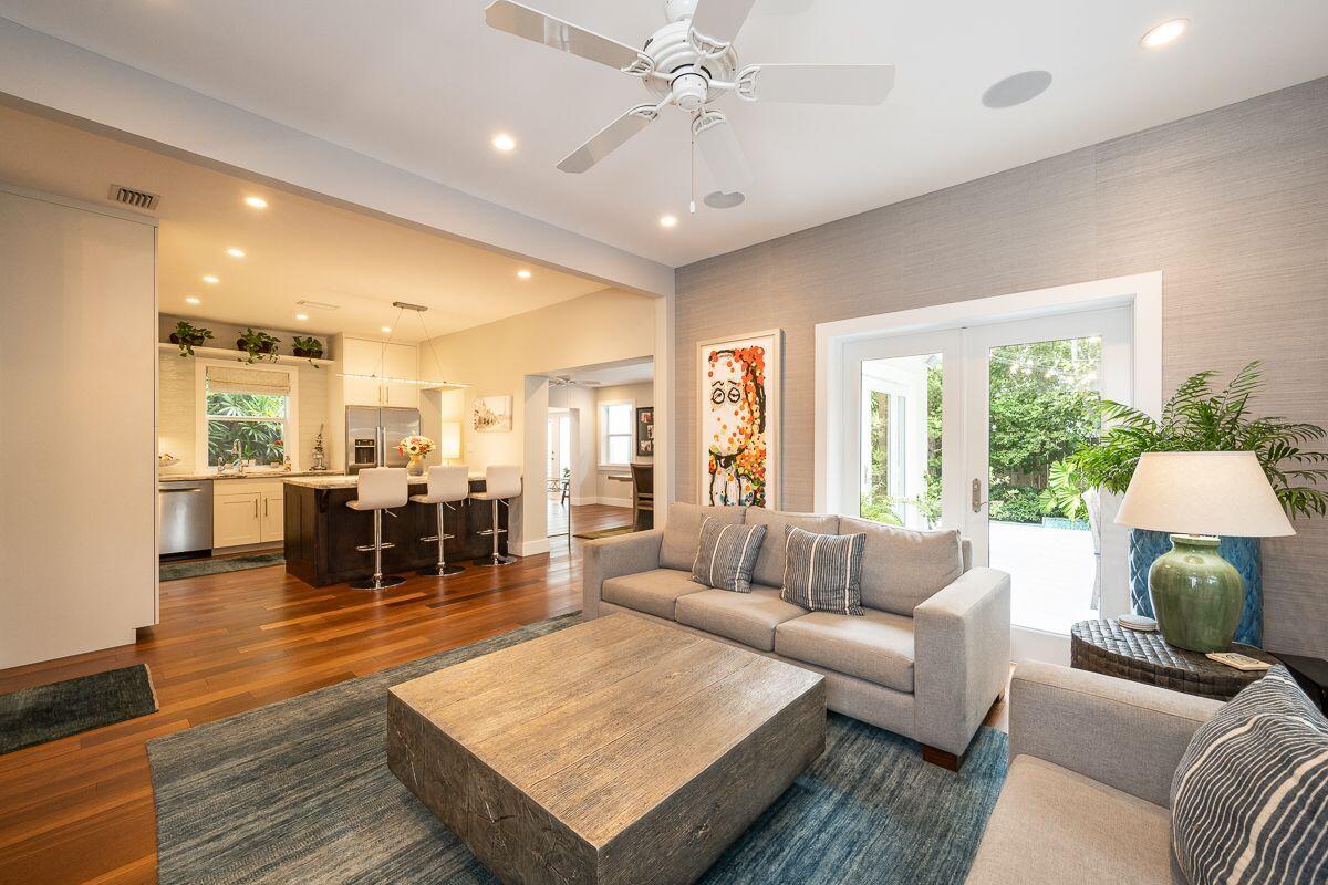 1231 Washington Street