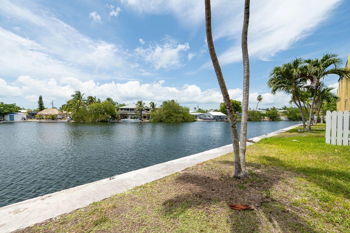 201 Coppitt Road Unit: 106B