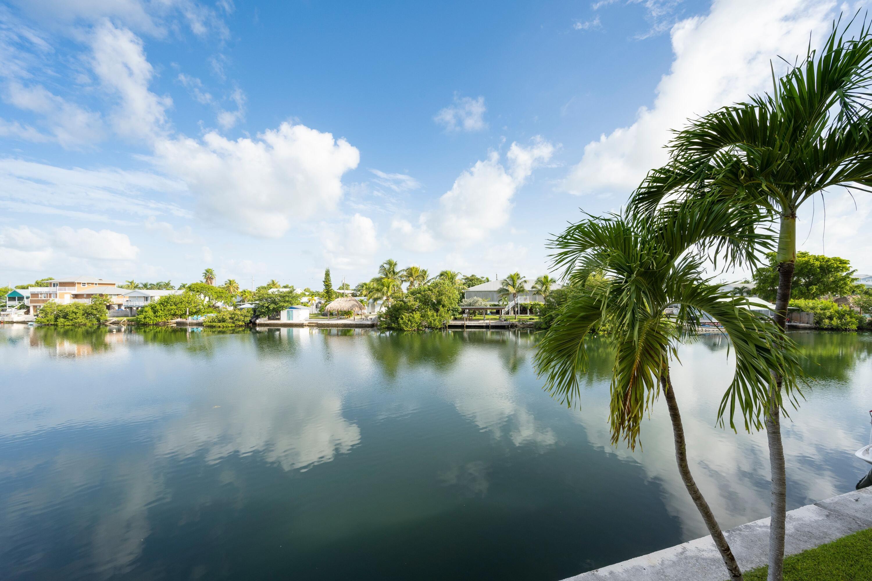 201 Coppitt Road Unit: 106B