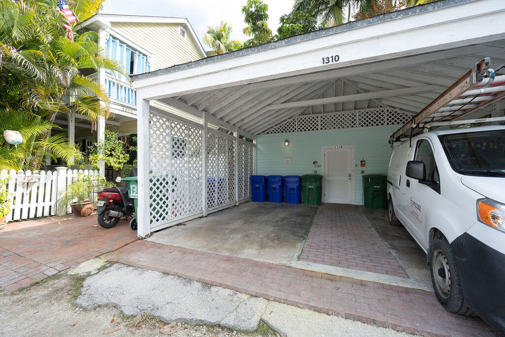 1310 Catherine Street Unit: 1