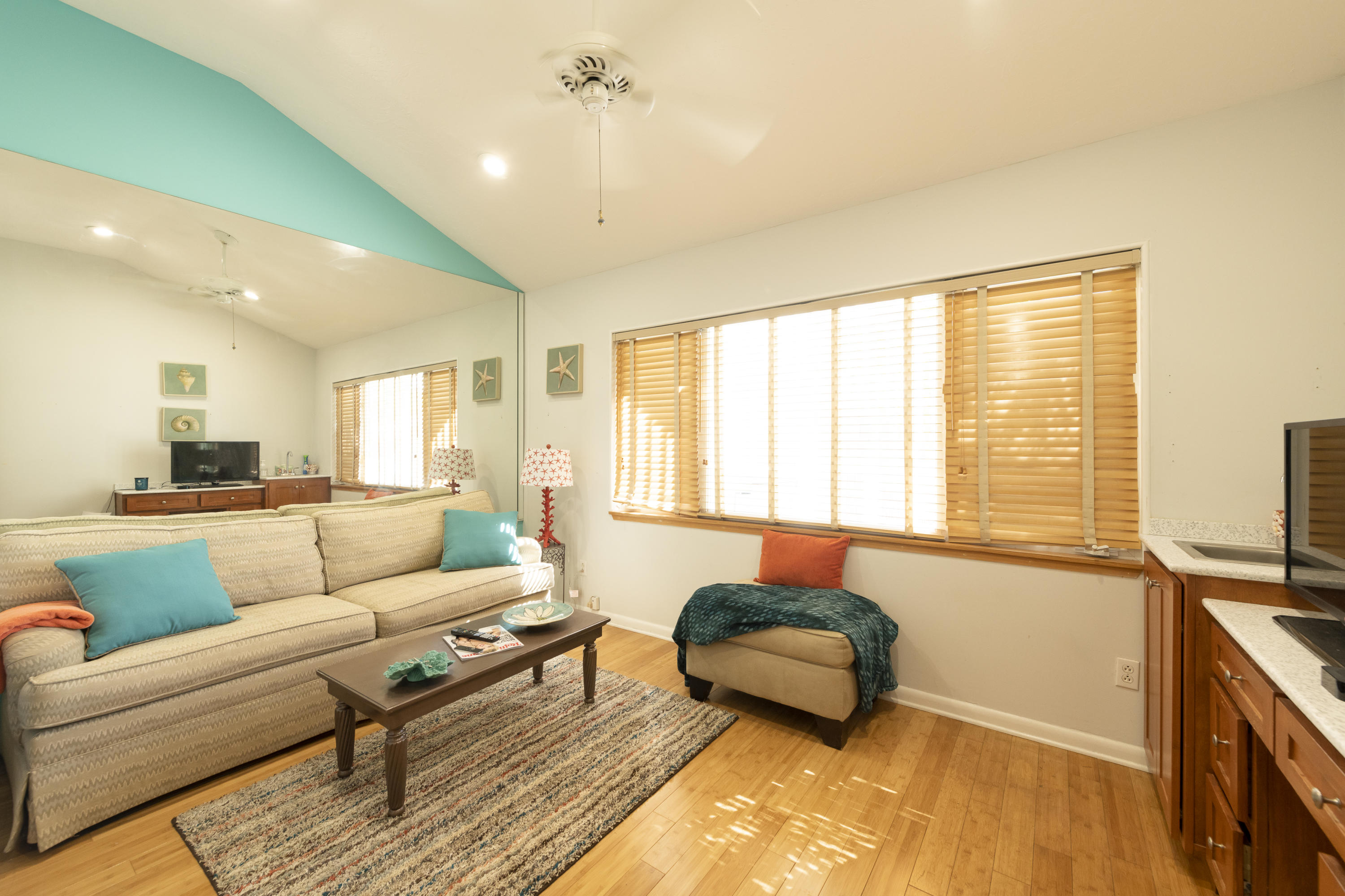 1509 Josephine Street Unit: 1