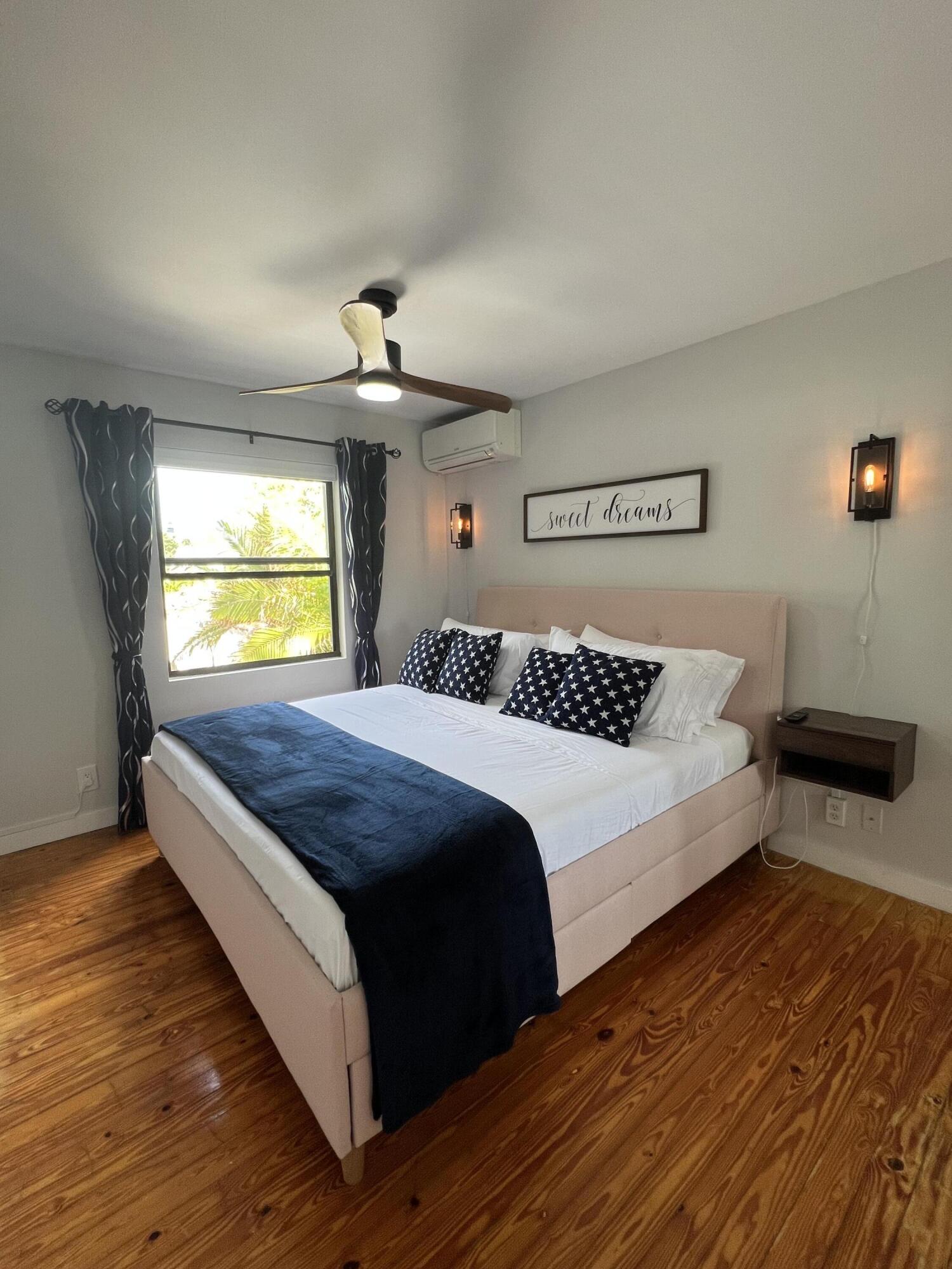 313 Catherine Street Unit: 4