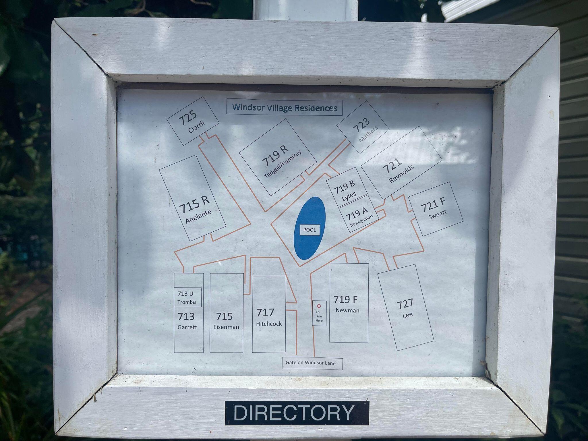 715 Windsor Lane Unit: Rear