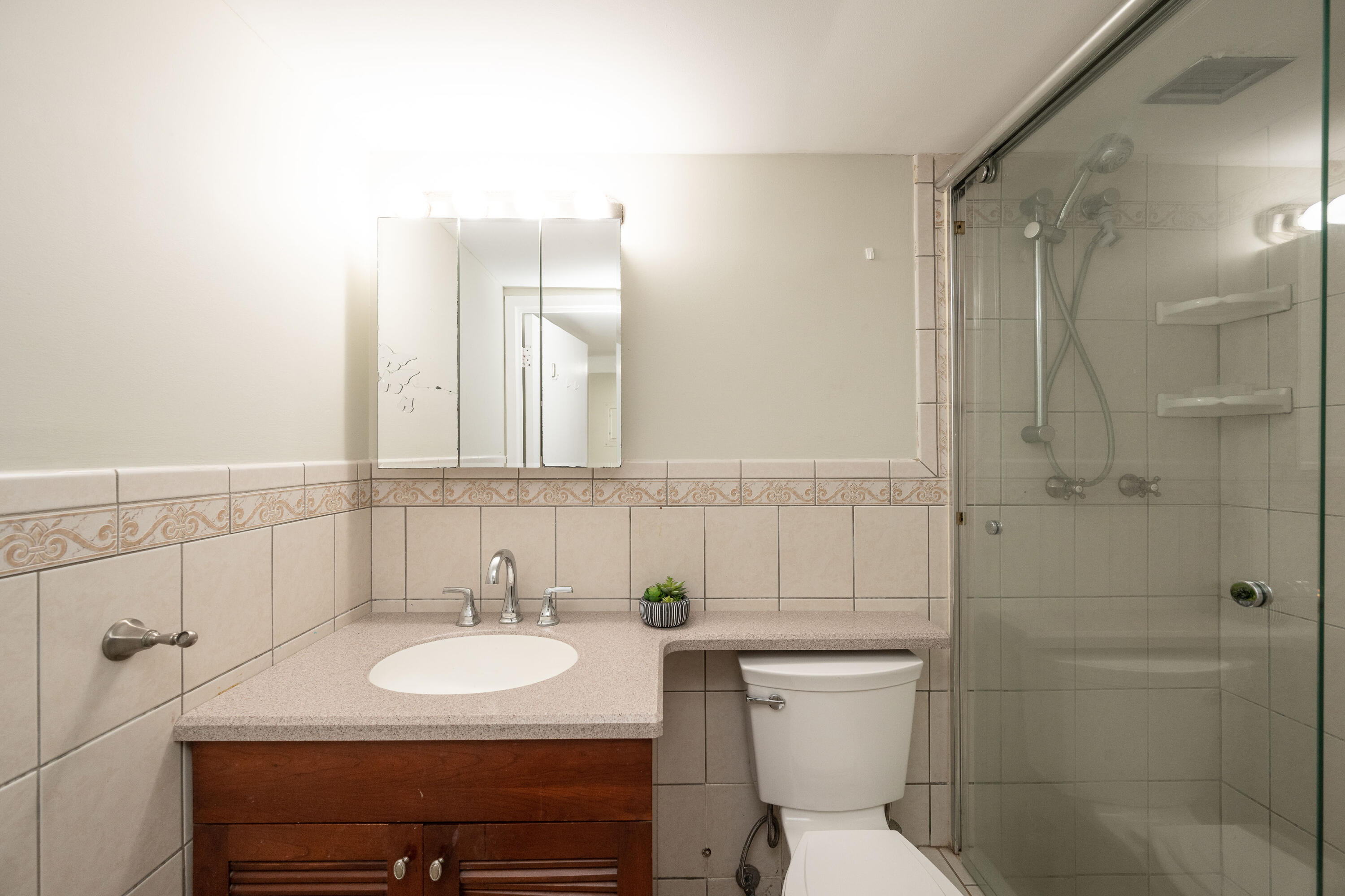 3312 Northside Drive Unit: 705