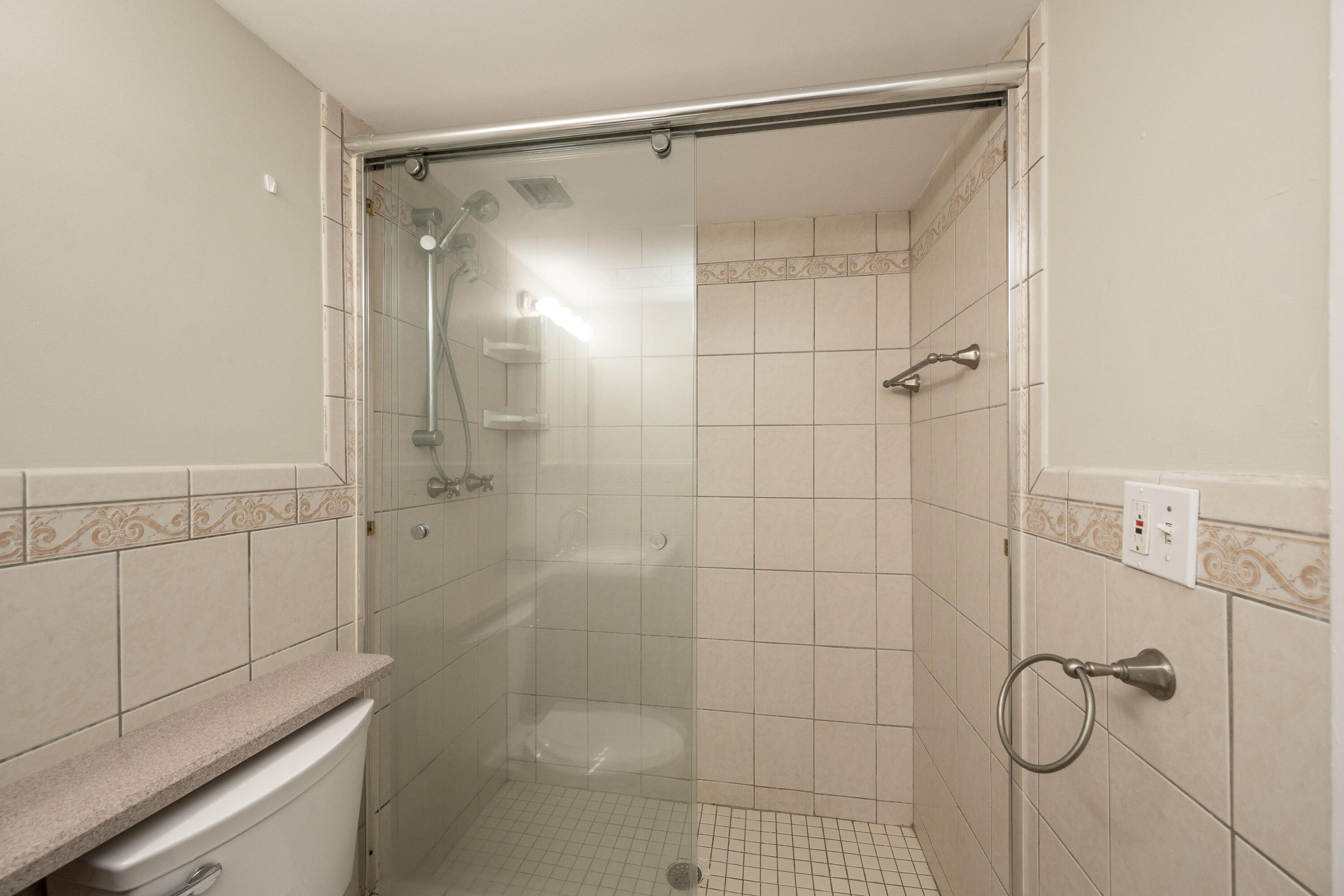 3312 Northside Drive Unit: 705