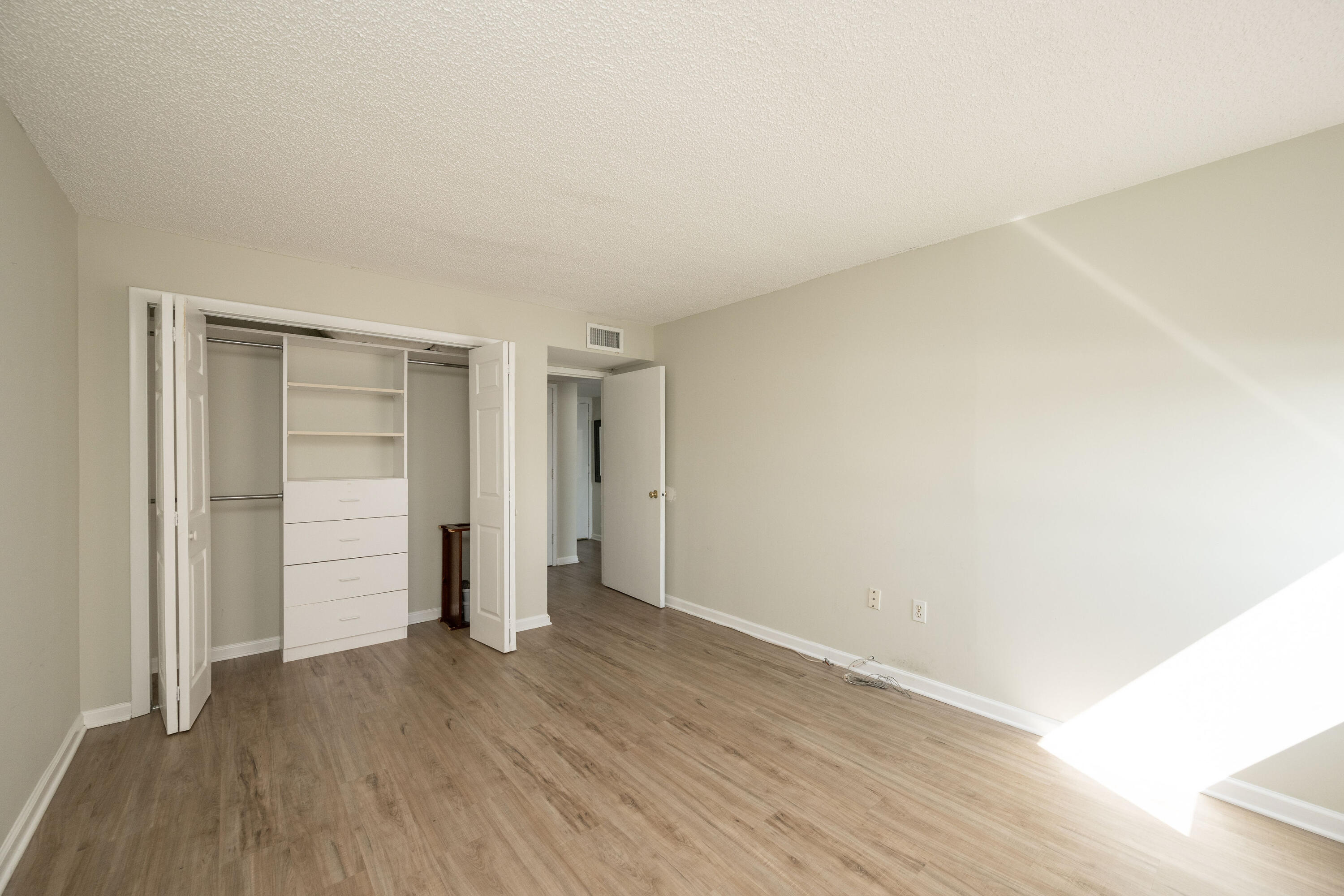 3312 Northside Drive Unit: 705