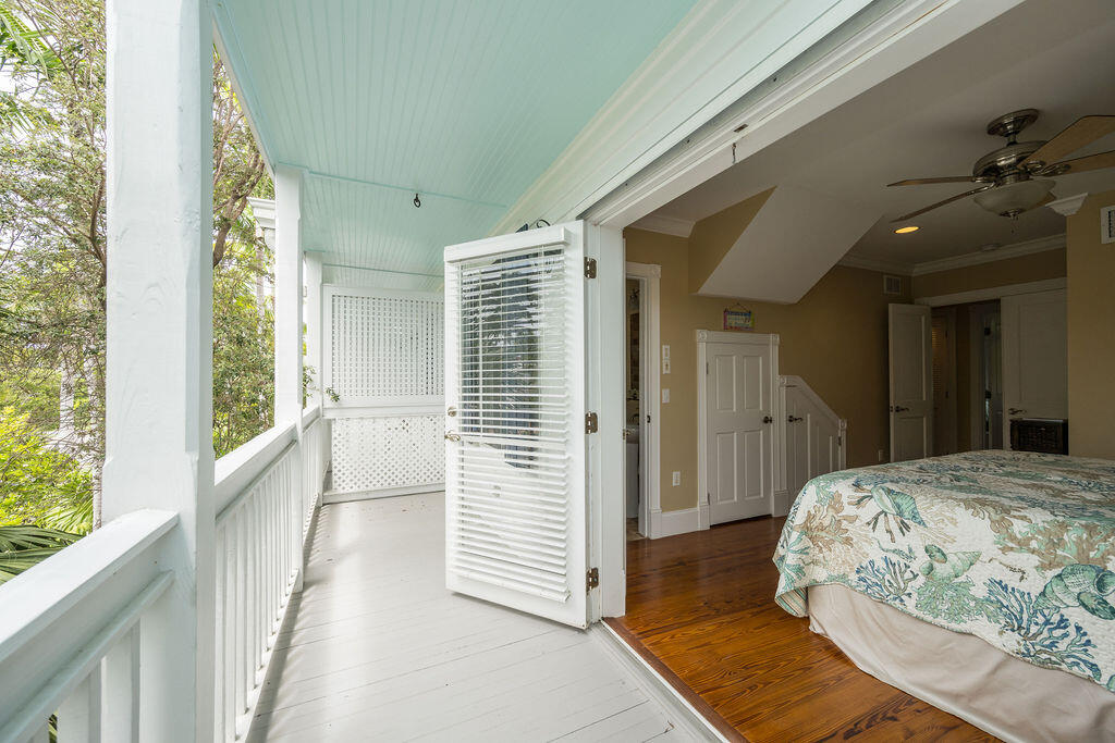 809 Washington Street Unit: 102