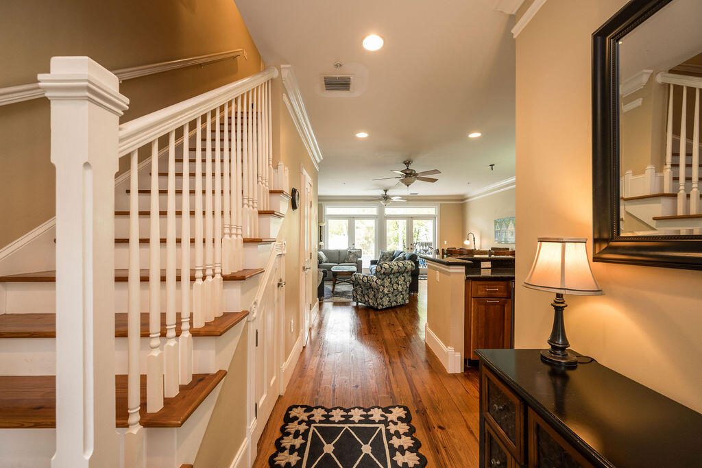 809 Washington Street Unit: 102