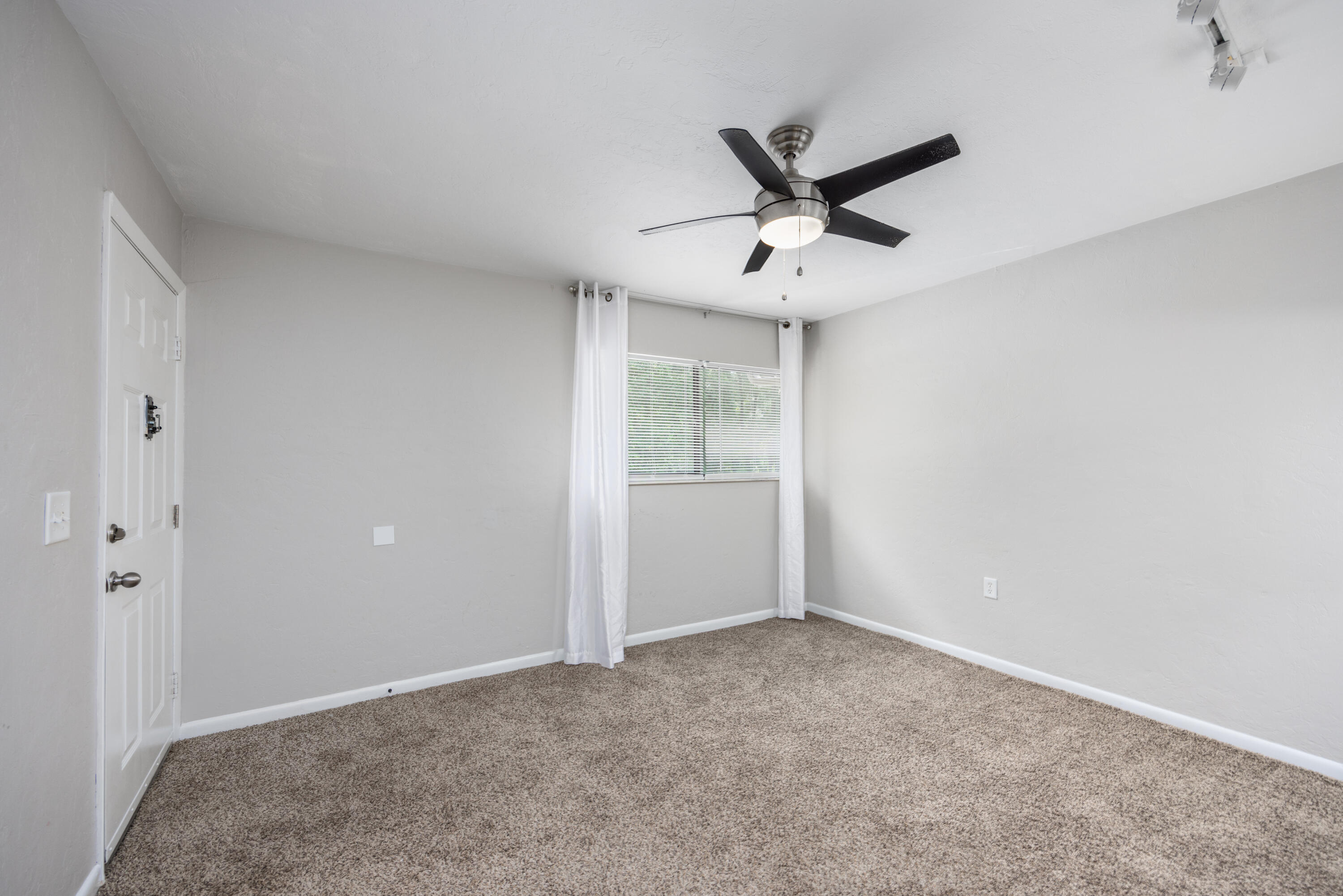 1923 NW 23rd Boulevard Unit: 216