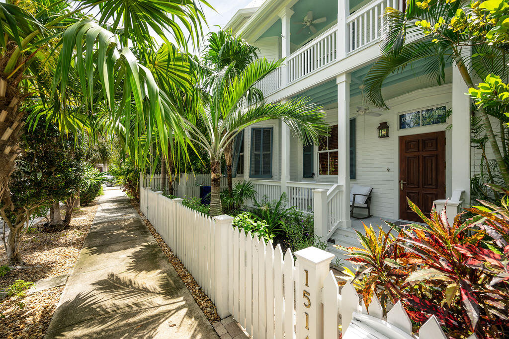 1514 Petronia Street