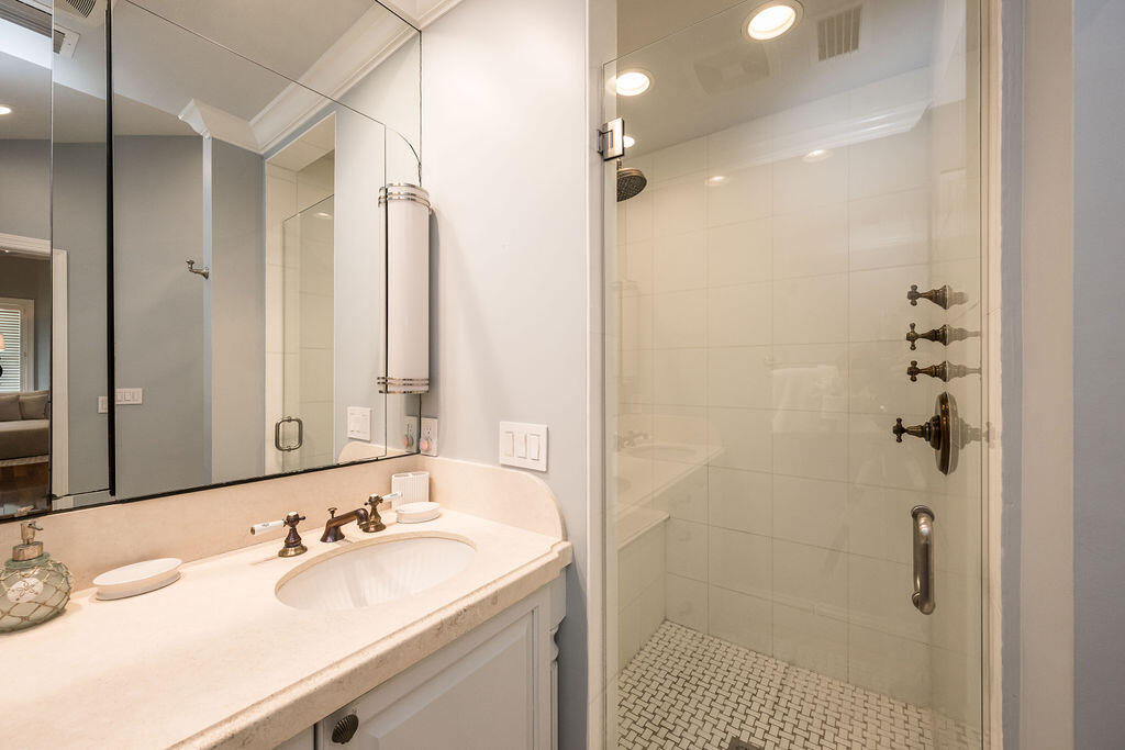 1514 Petronia Street