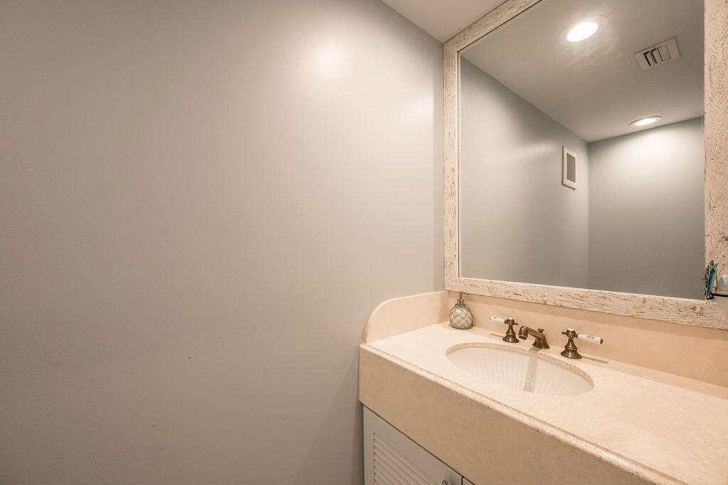 1514 Petronia Street