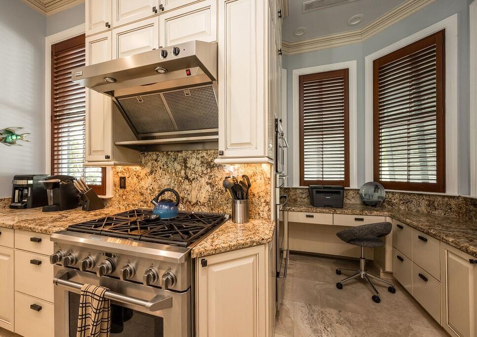 1514 Petronia Street