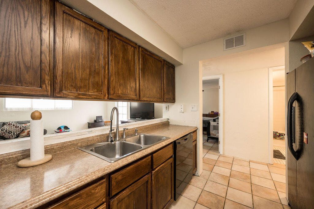 3930 S Roosevelt Boulevard Unit: E103