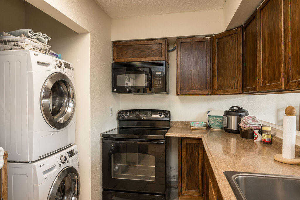 3930 S Roosevelt Boulevard Unit: E103