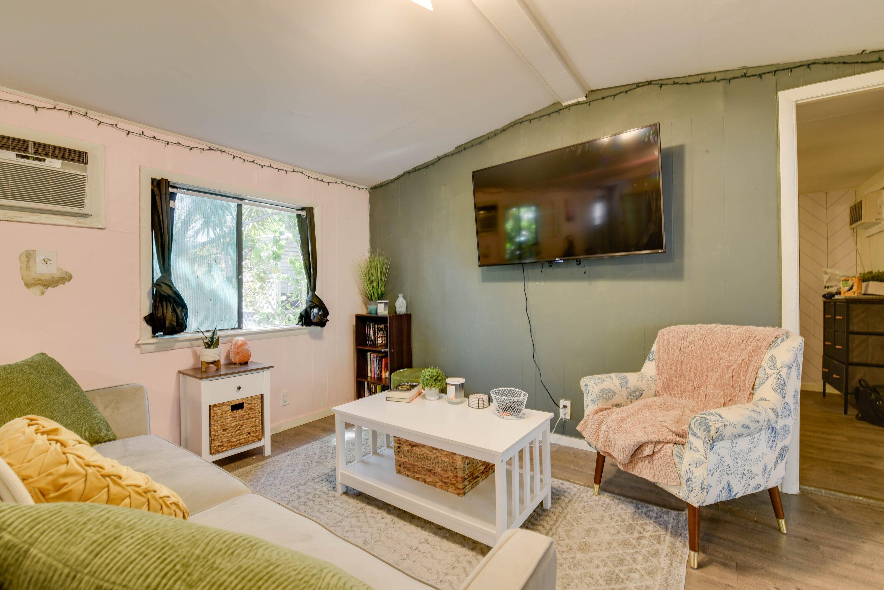 6800 Maloney Avenue Unit: 12