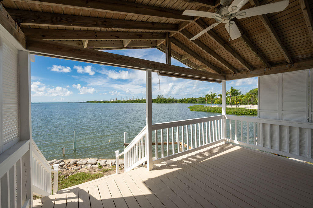 6800 Maloney Avenue Unit: 110