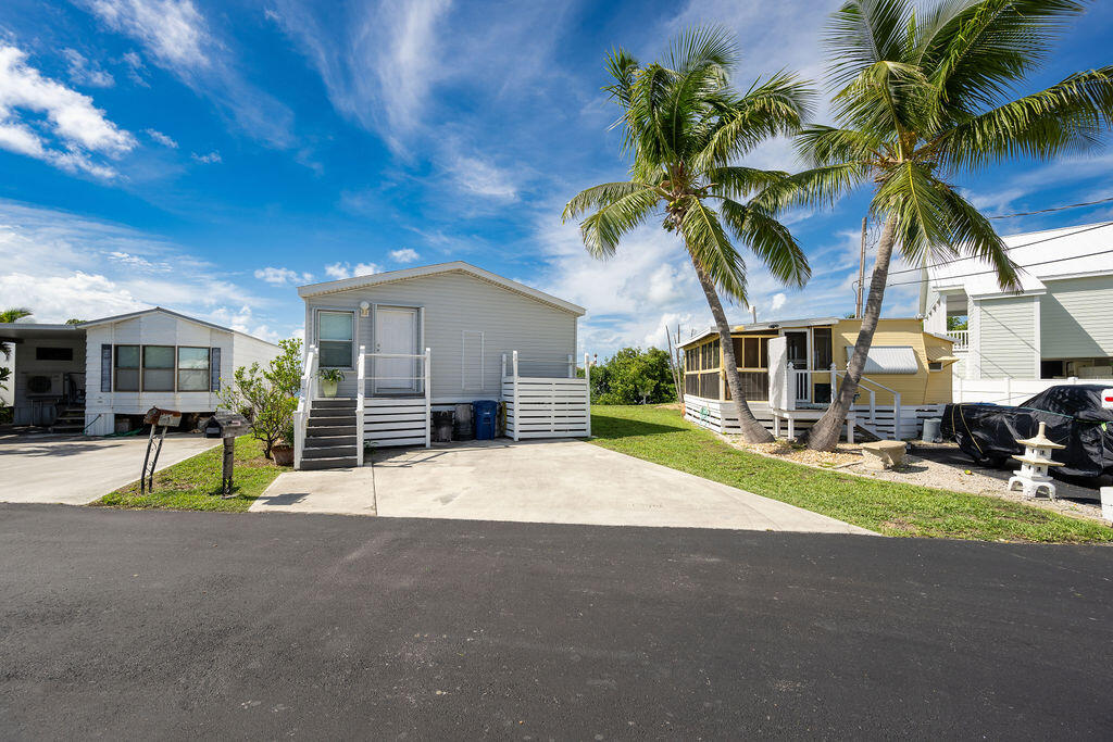 6800 Maloney Avenue Unit: 110