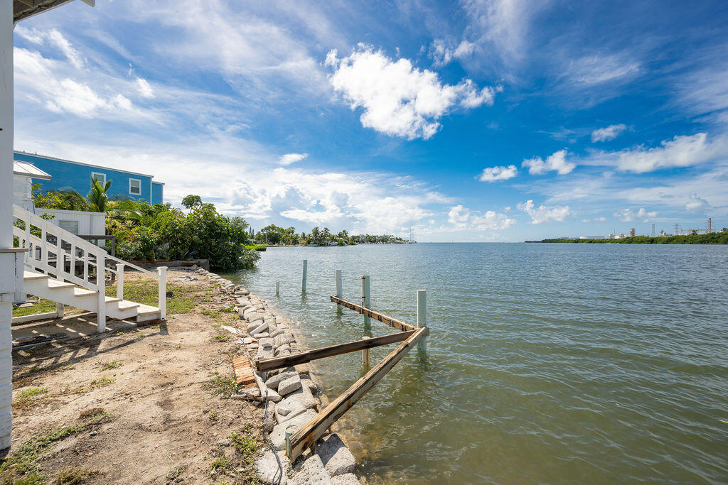 6800 Maloney Avenue Unit: 110