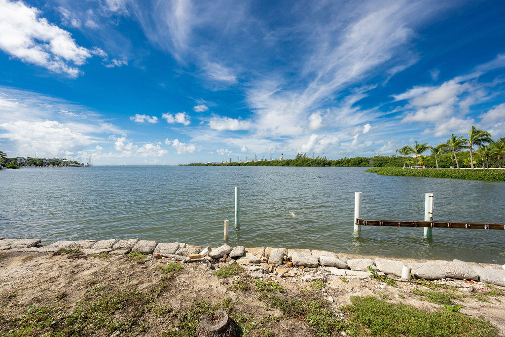 6800 Maloney Avenue Unit: 110