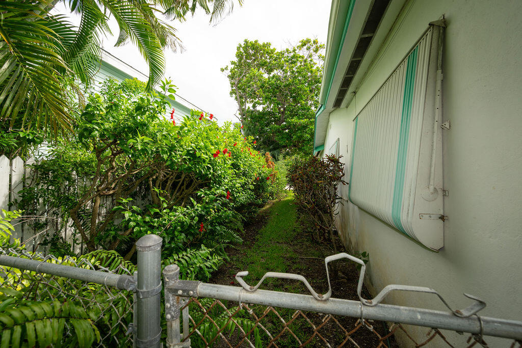 719 Washington Street