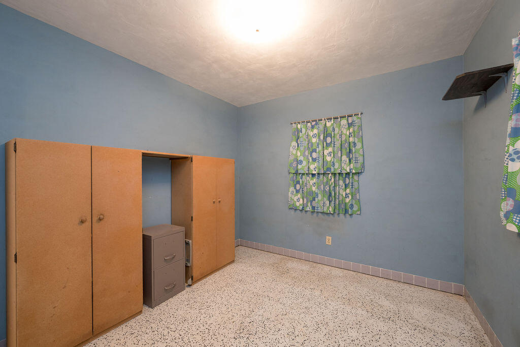 719 Washington Street