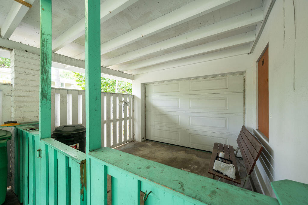 719 Washington Street