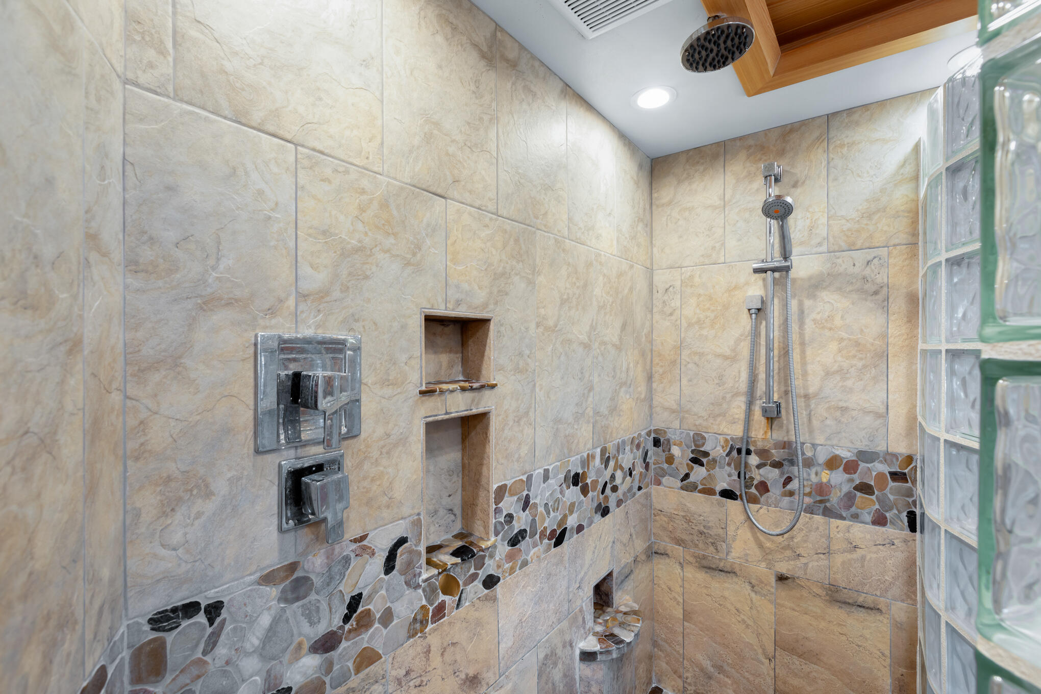 1901 S Roosevelt Boulevard Unit: 308S