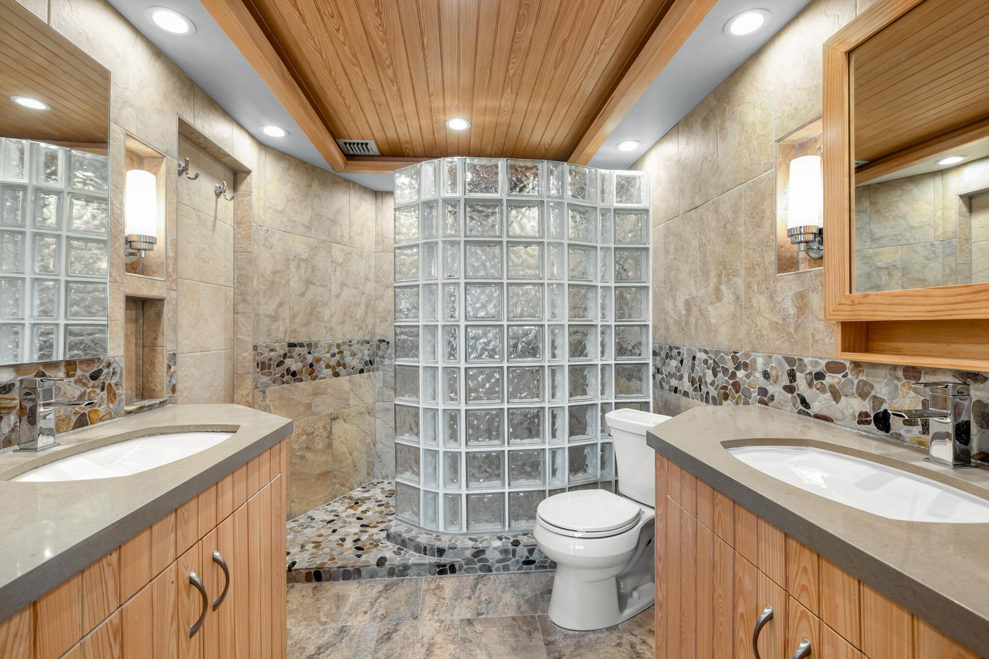 1901 S Roosevelt Boulevard Unit: 308S