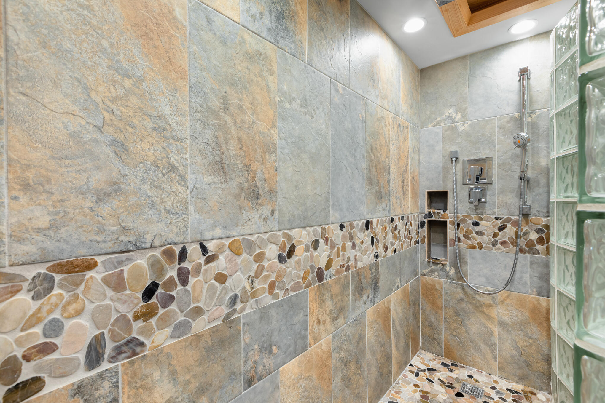 1901 S Roosevelt Boulevard Unit: 308S