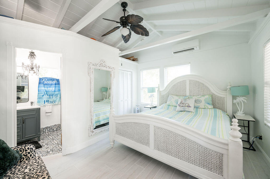 1007 Watson Street Unit: Rear