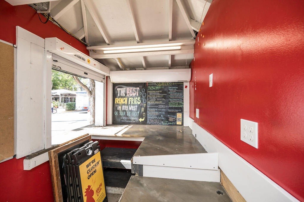 633 Duval Street