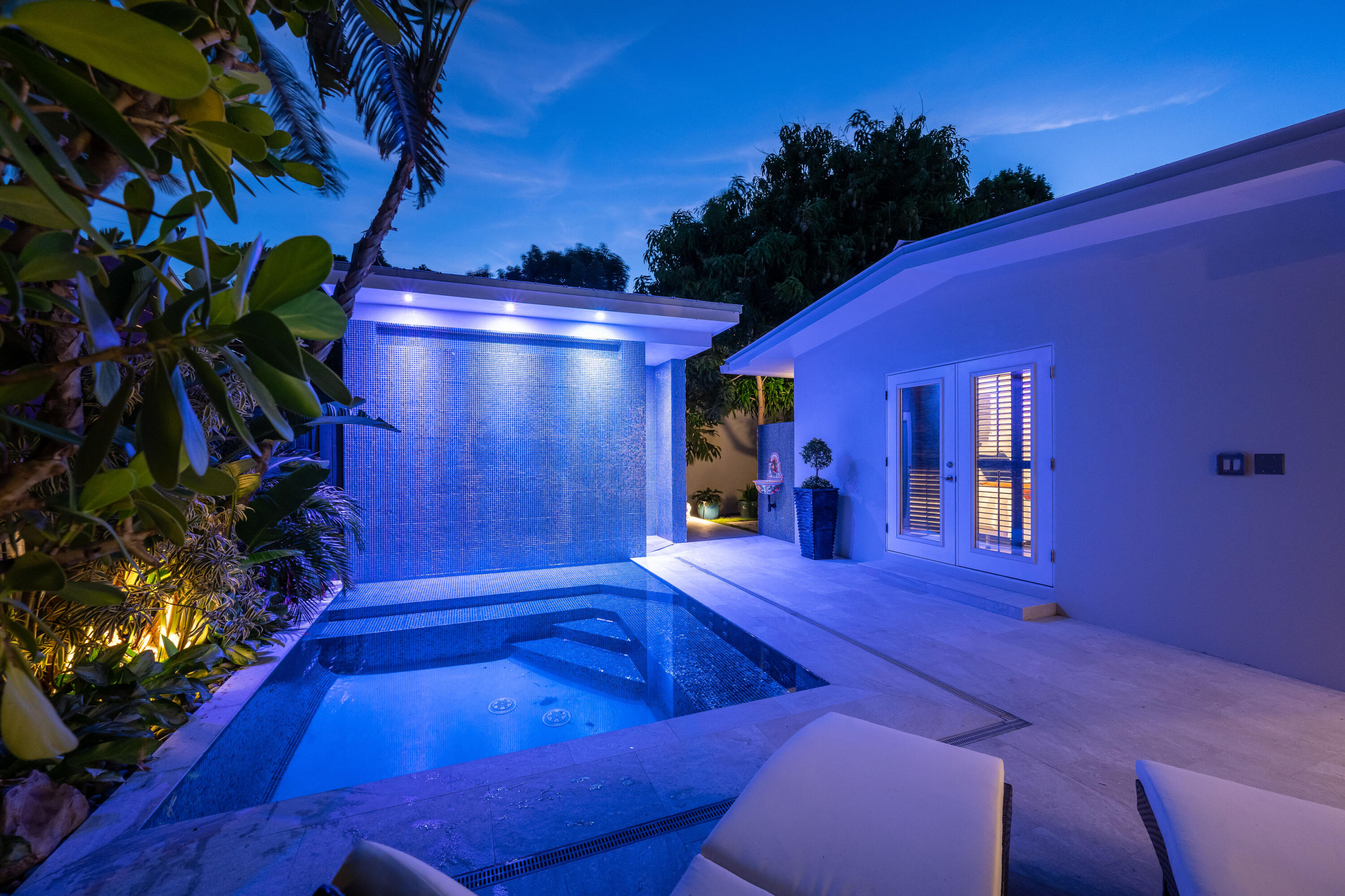 1608 Washington Street