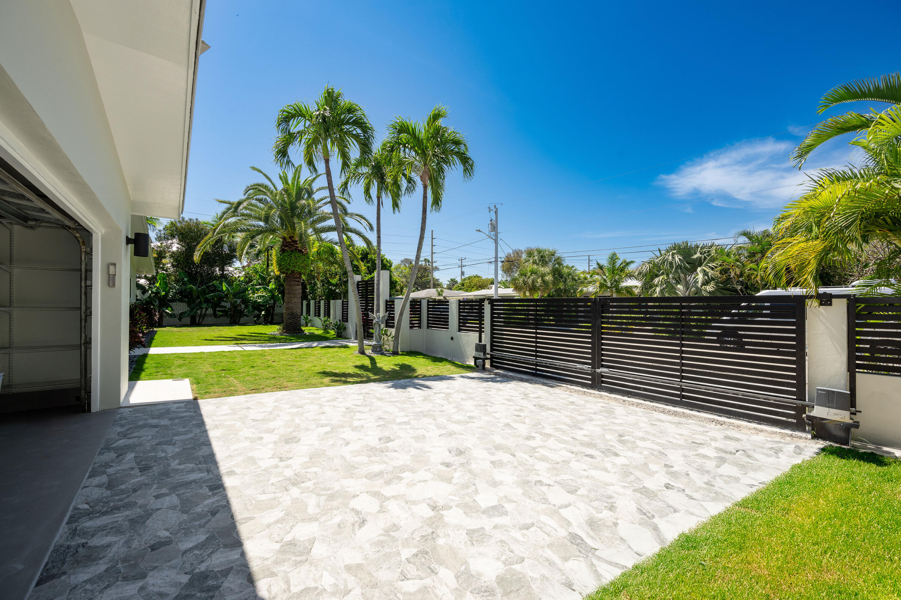 1608 Washington Street