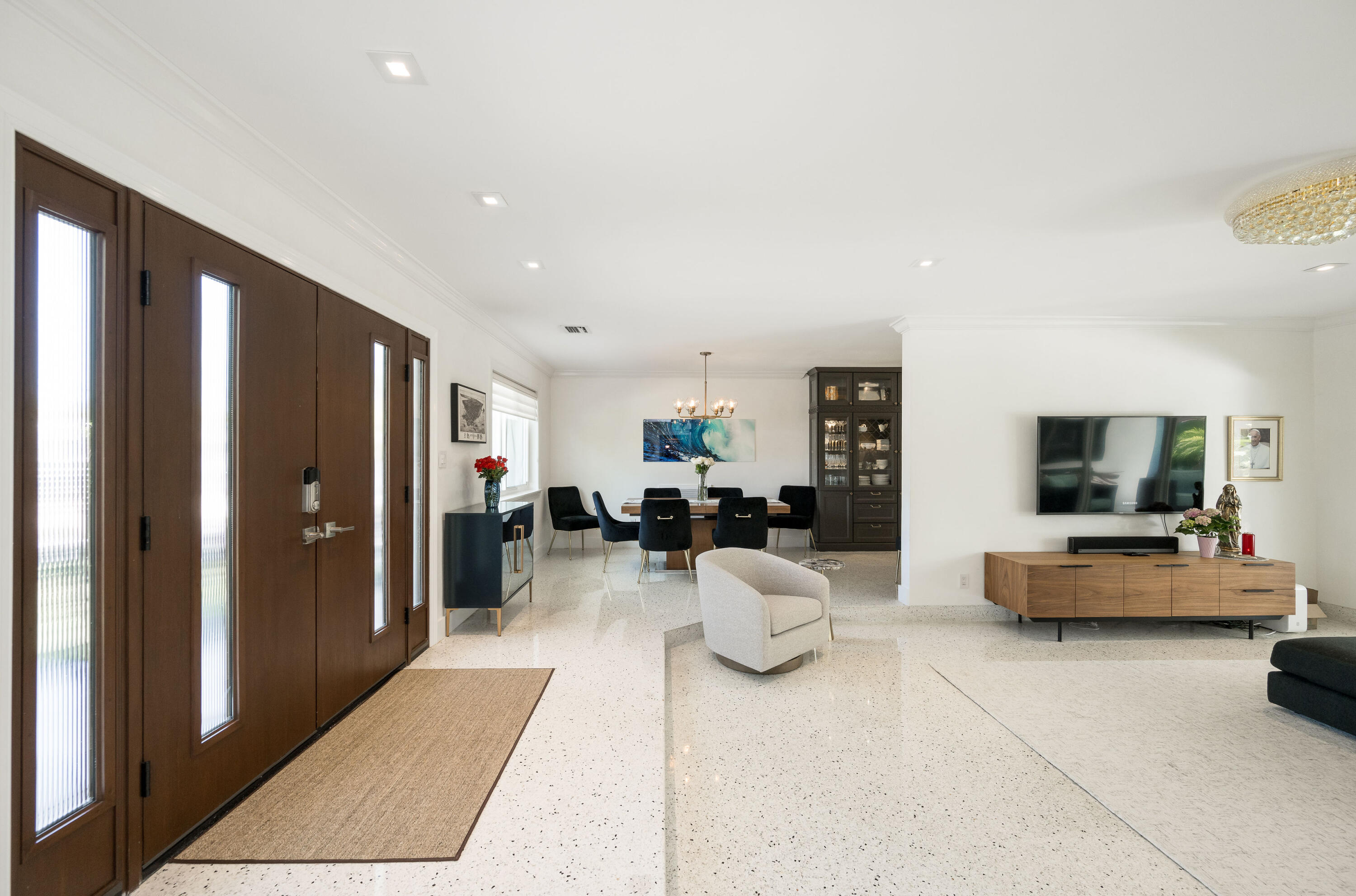 1608 Washington Street