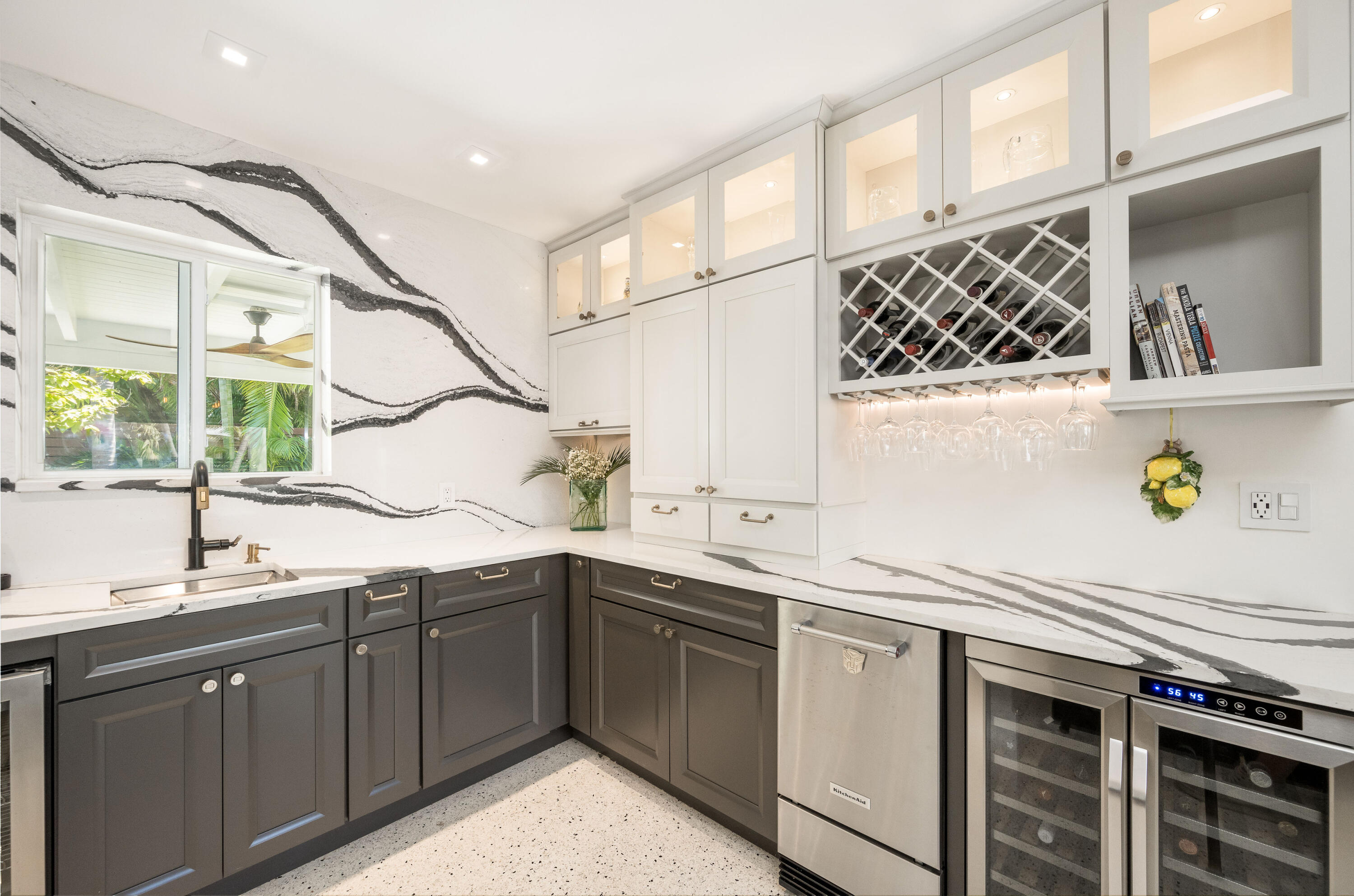 1608 Washington Street