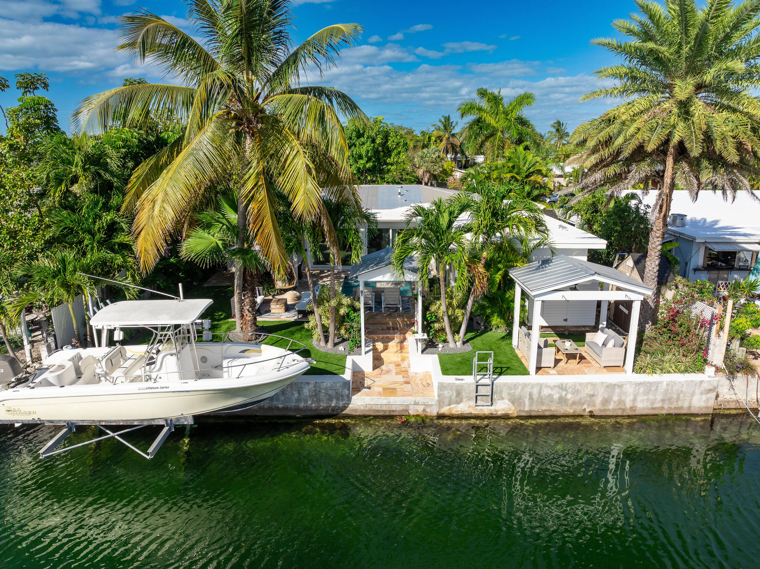 13 Arbutus Drive
