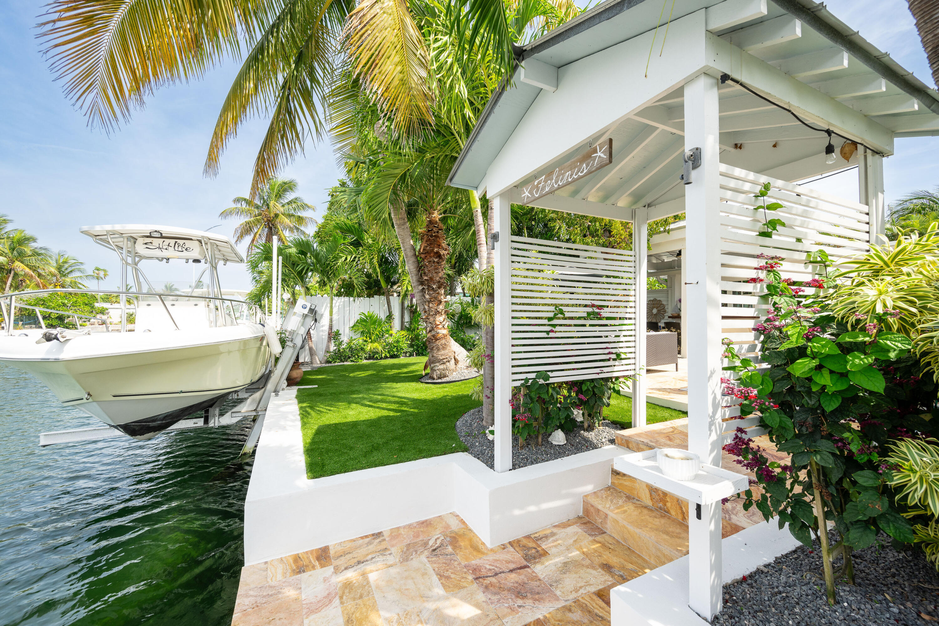 13 Arbutus Drive