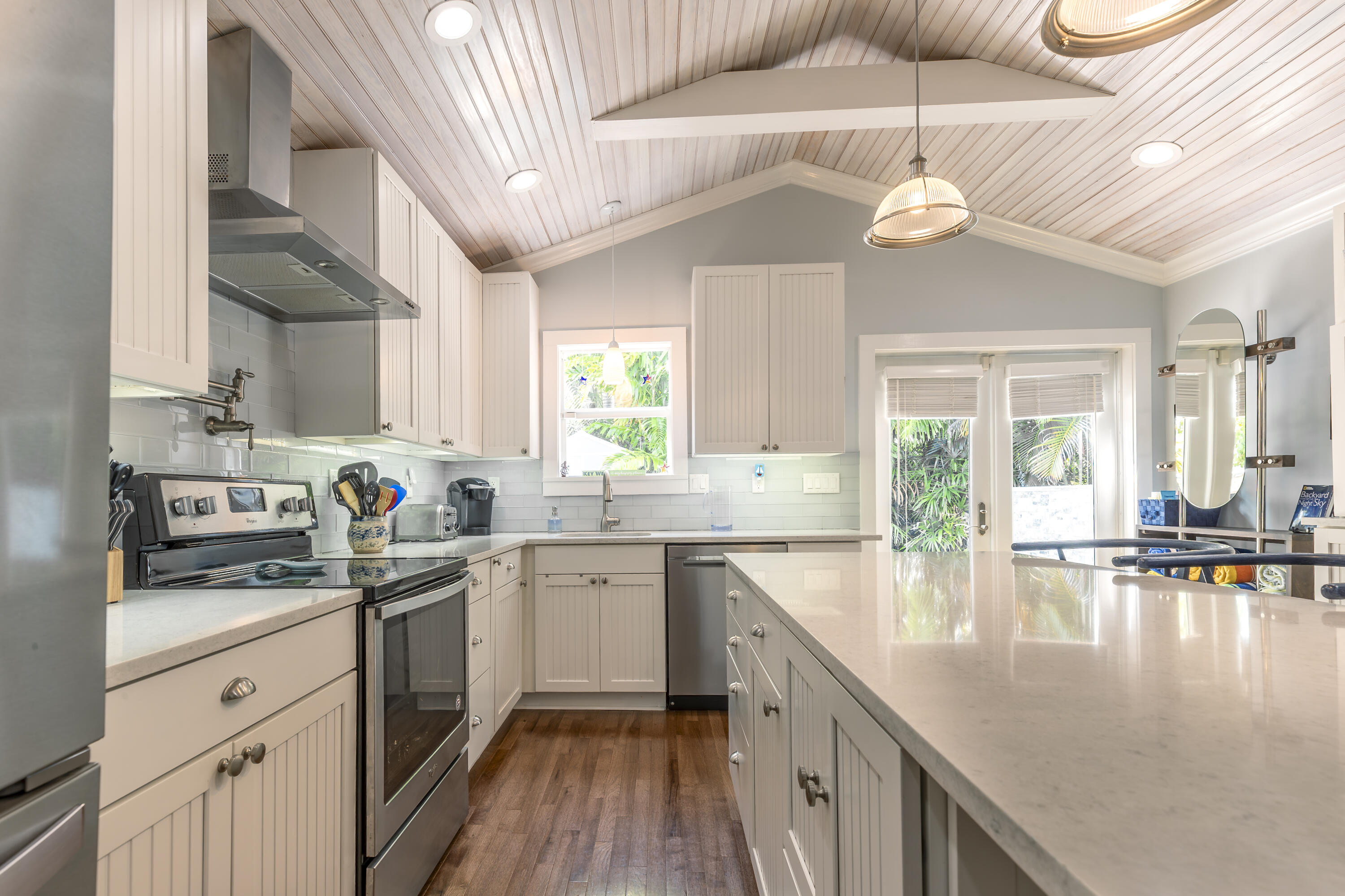 1415 Petronia Street