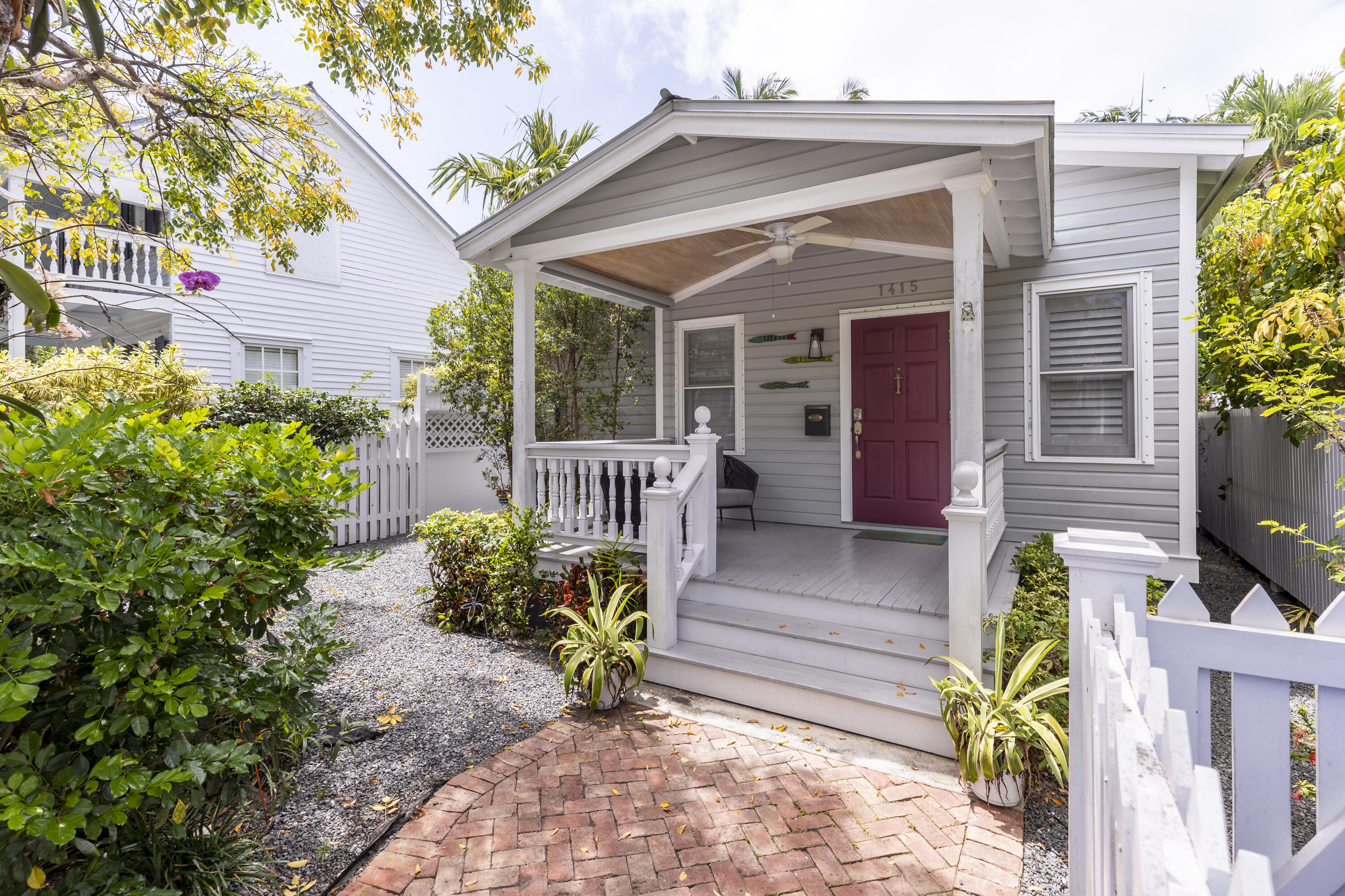 1415 Petronia Street