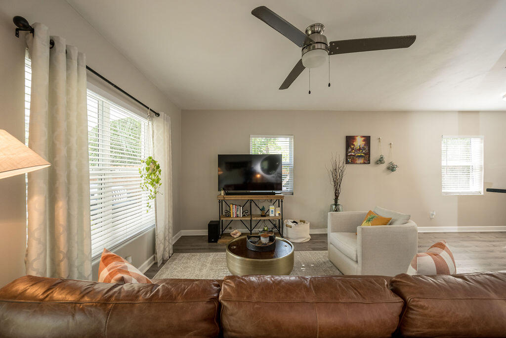 1615 Seminary Street