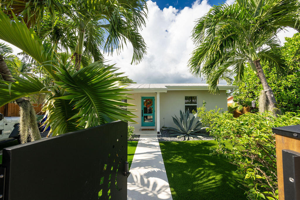 1615 Seminary Street