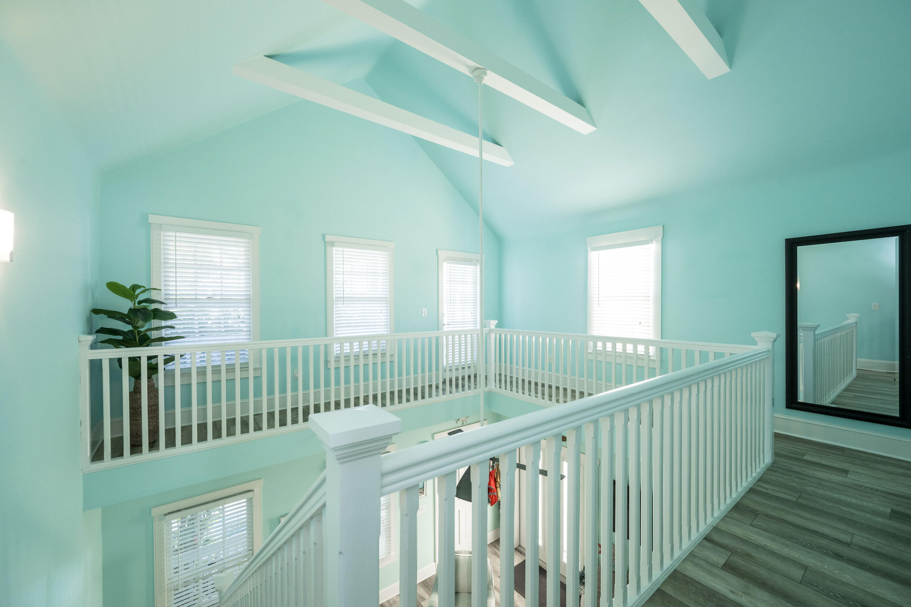 606 Truman Avenue Unit: 3