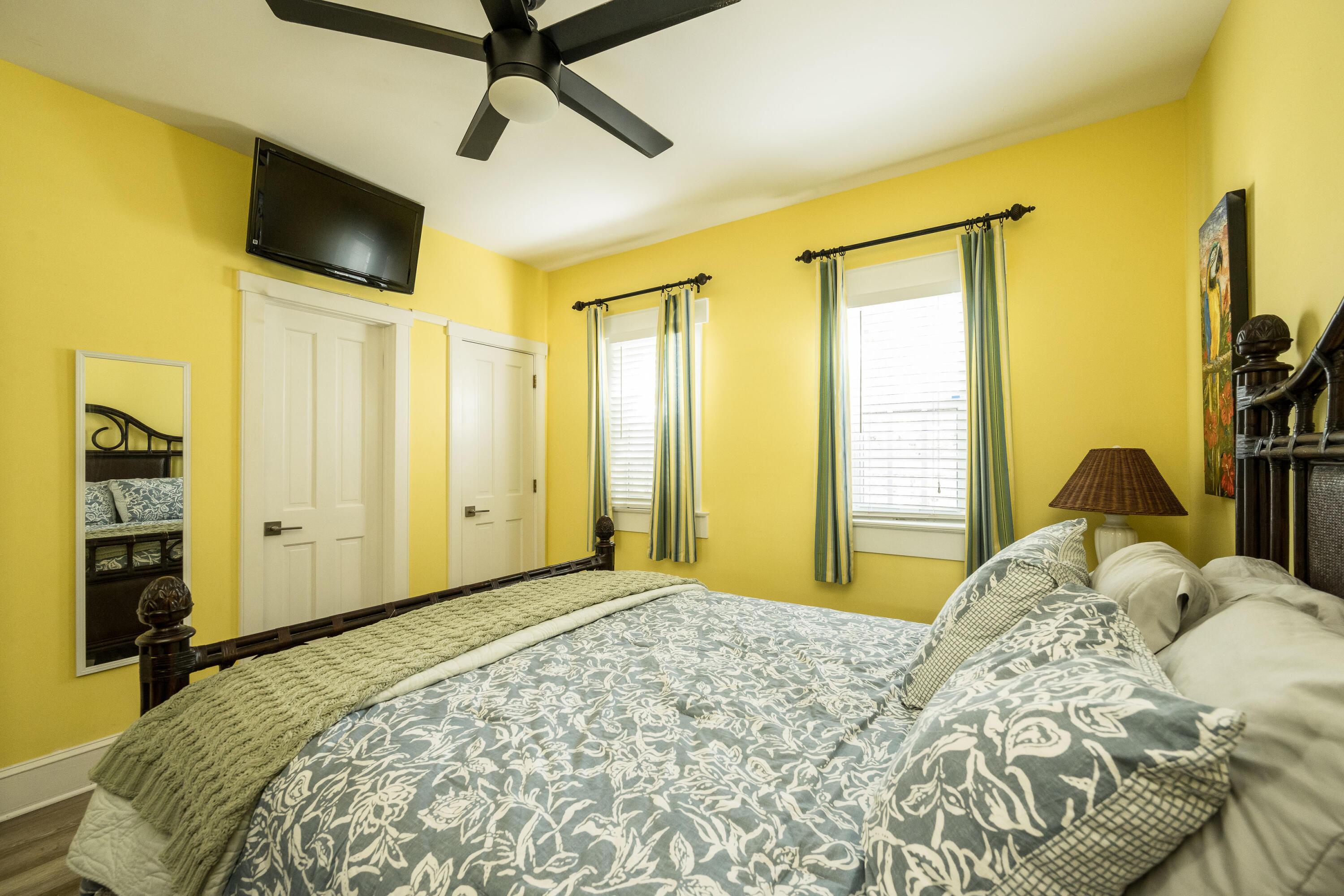 606 Truman Avenue Unit: 3