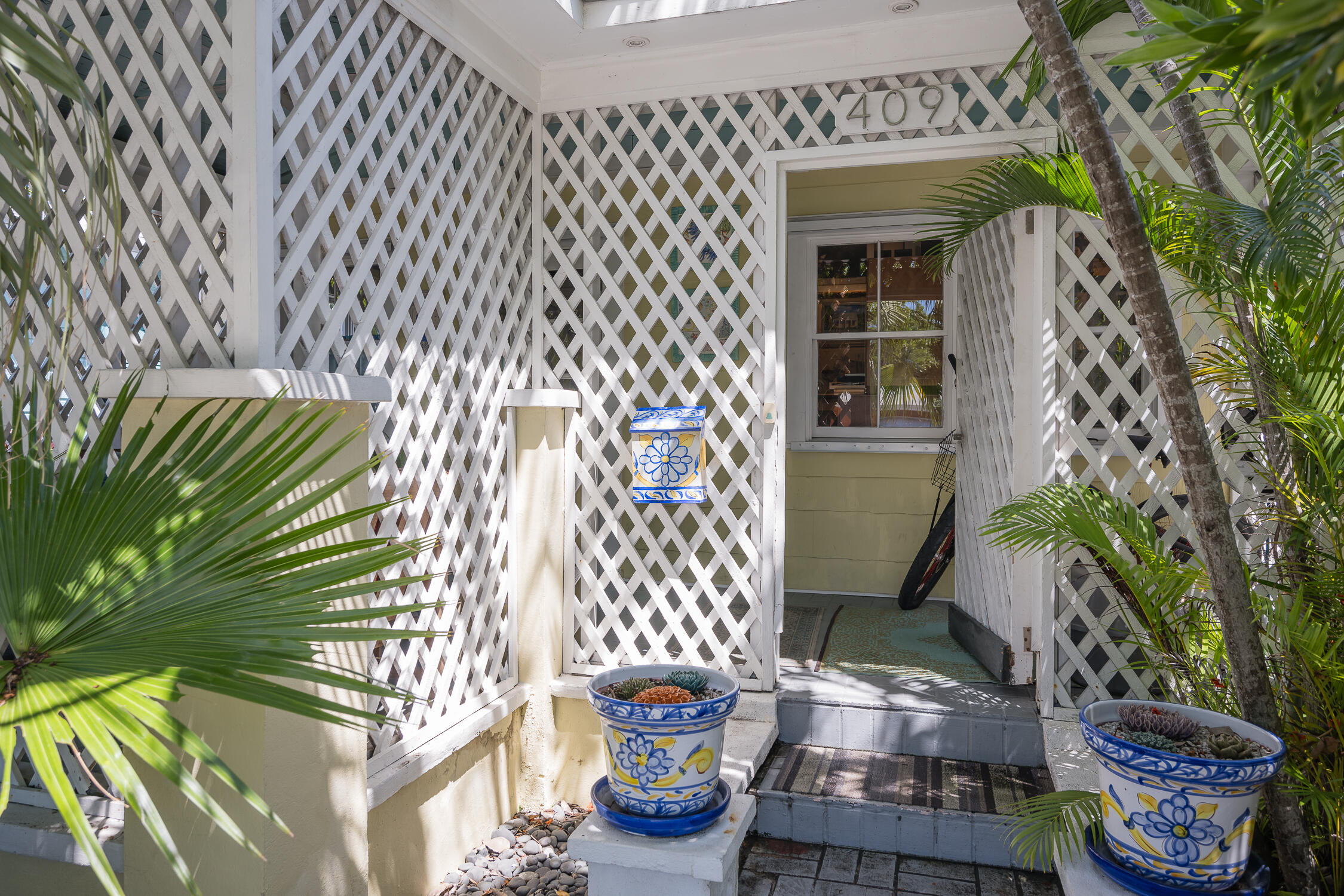 409 Catherine Street