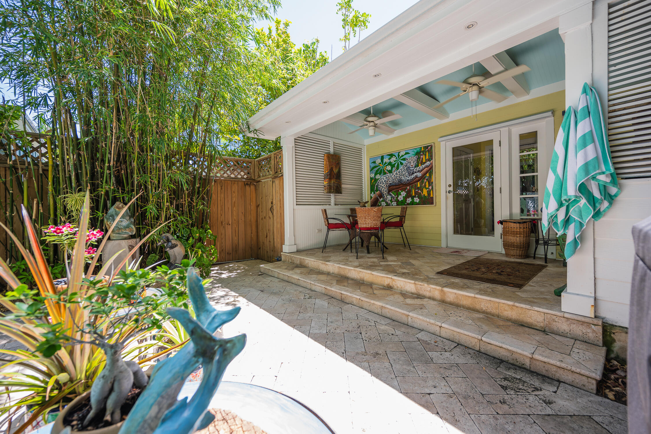 409 Catherine Street
