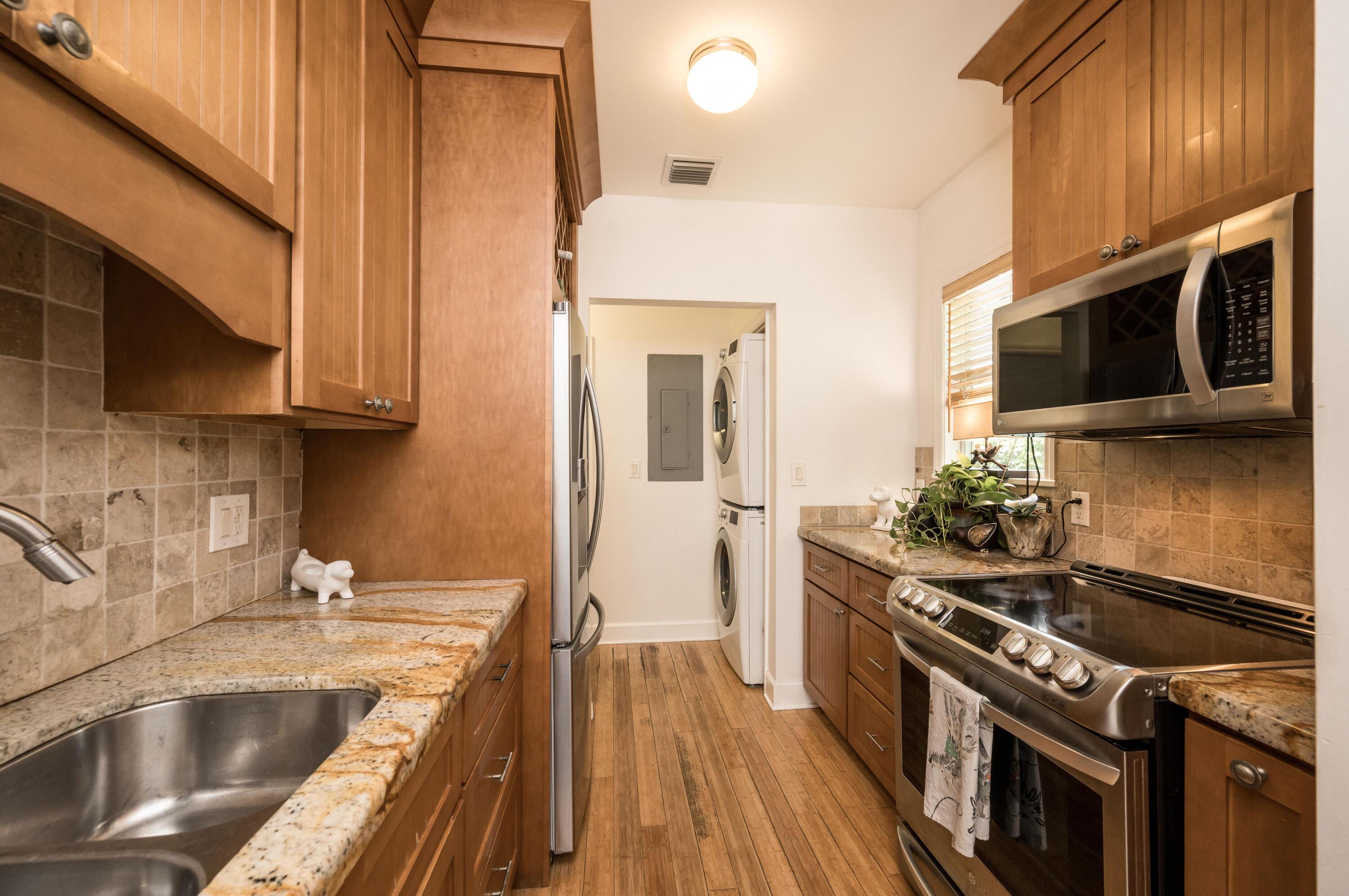 1711 Von Phister Street